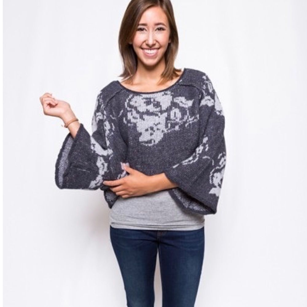 Free People Purple Rain Cropped Sweater, Size Small. Excellent‎ Condition. Boho